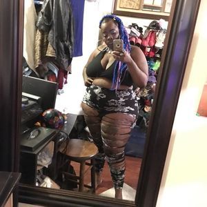 Meet your Posher, Dana